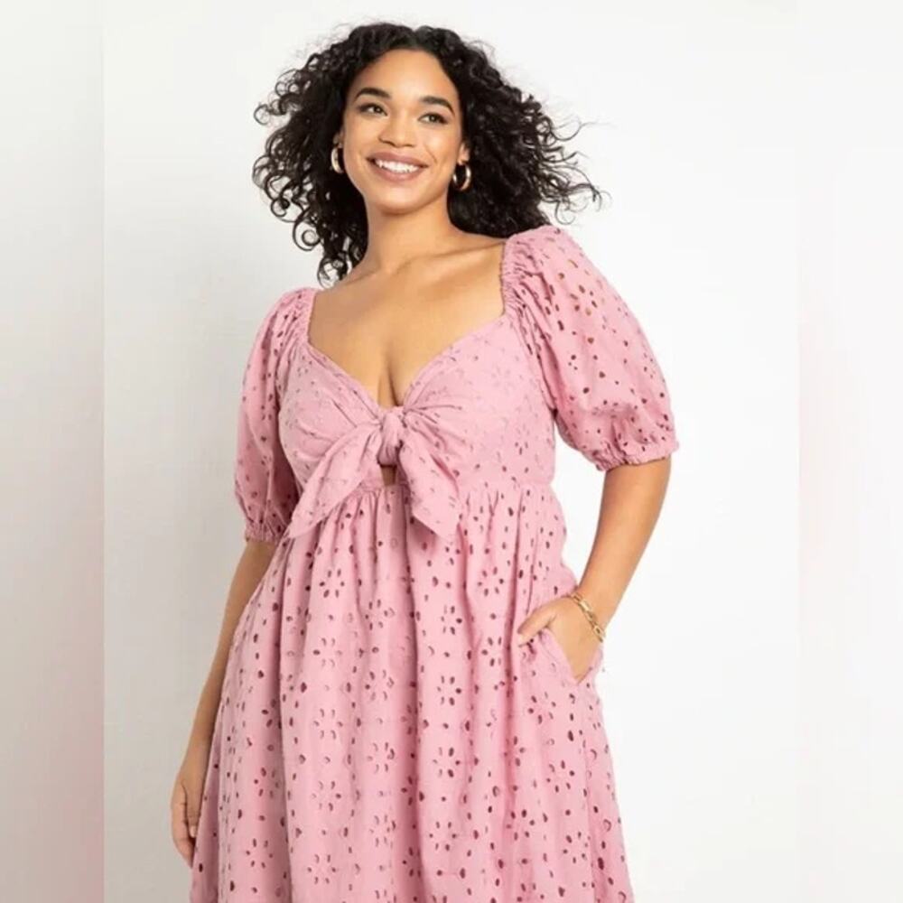 NWT Eloquii Eyelet Detail Tie Front Puff Sleeve Maxi Dress Pink Mauve SZ 28 NEW - Picture 2 of 16